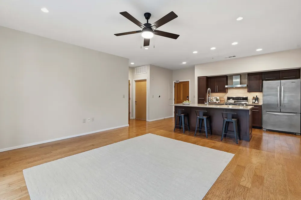 1600 Barton Springs Road #4105 Austin, TX 78704
