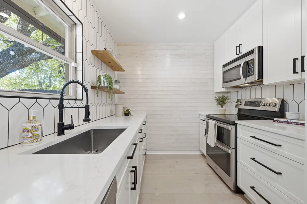 2609 Berkett Drive Austin, TX 78745