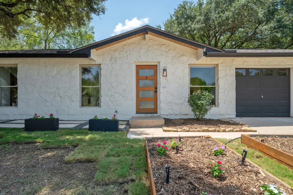 2609 Berkett Drive Austin, TX 78745