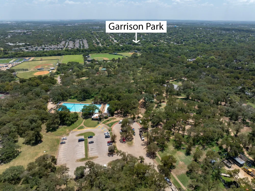 2609 Berkett Drive Austin, TX 78745