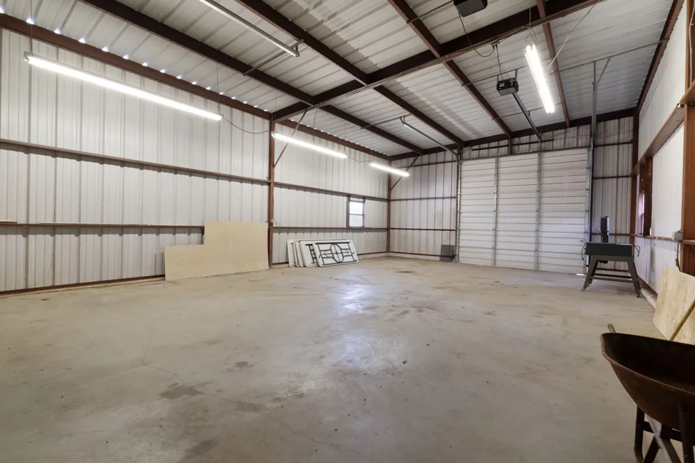 2025 Forest Trail Kingsland, TX 78639