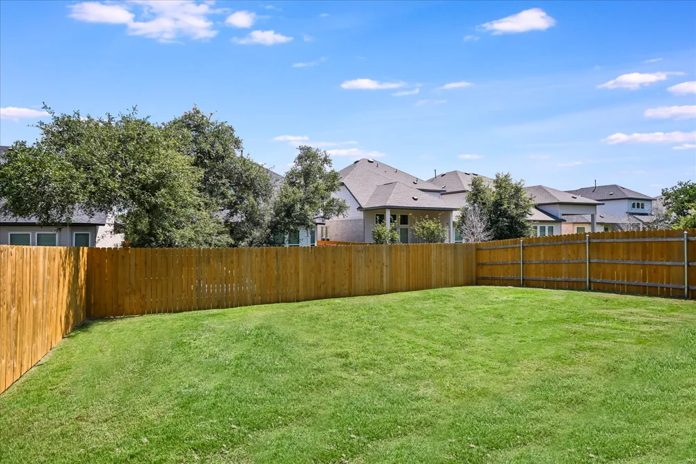 253 Darley Oak Drive Dripping Springs, TX 78620