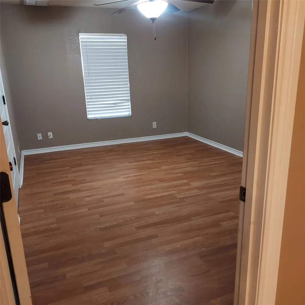 10908 5th Street Jonestown, TX 78645