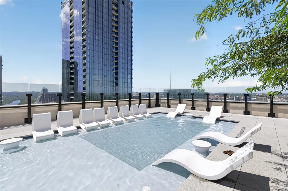 84 East Avenue #3808 Austin, TX 78701