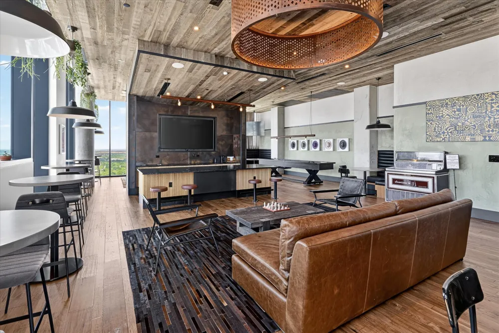 84 East Avenue #3808 Austin, TX 78701