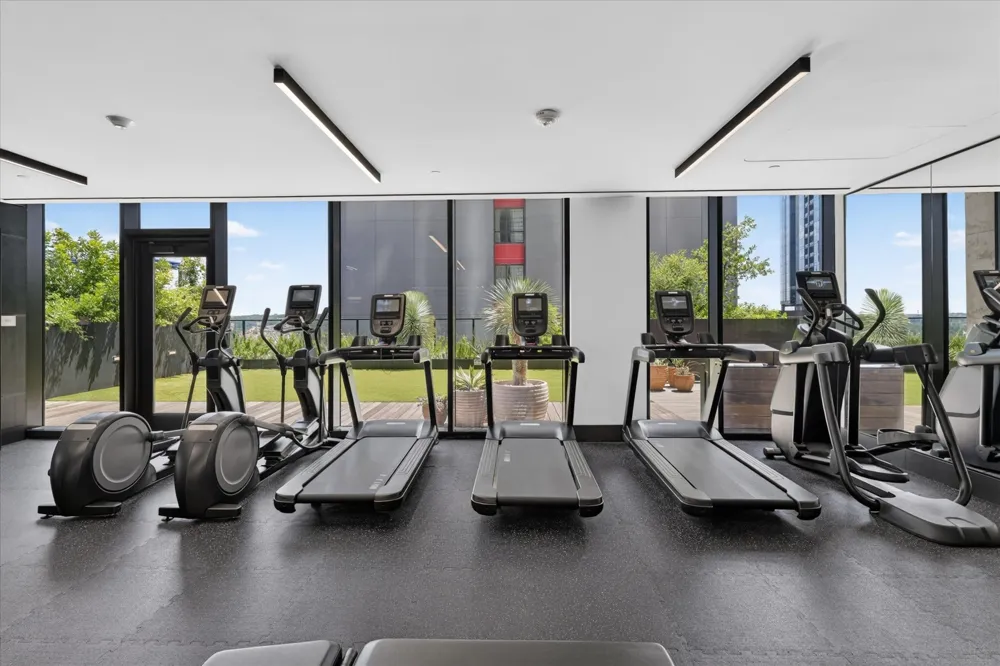 84 East Avenue #3808 Austin, TX 78701
