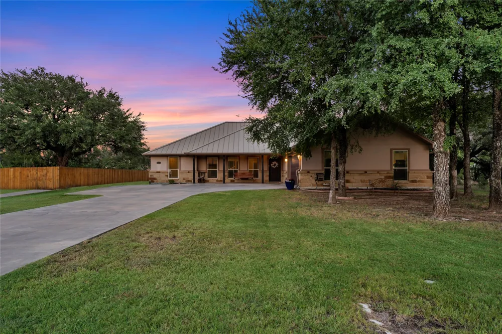 252 Sunday Drive Burnet, TX 78611