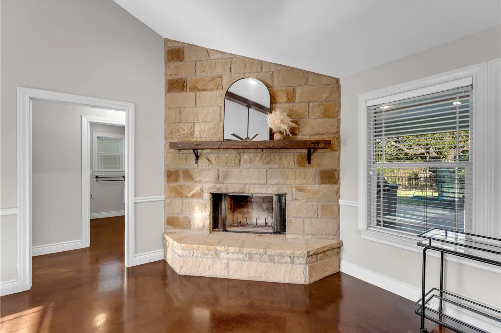 252 Sunday Drive Burnet, TX 78611