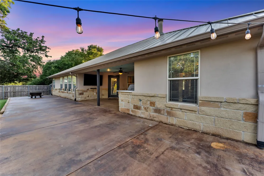 252 Sunday Drive Burnet, TX 78611