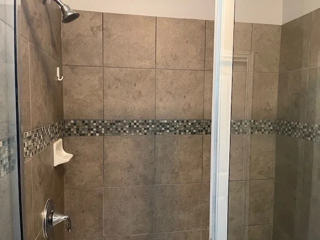 711 Rolling Oak Drive #117 Round Rock, TX 78664