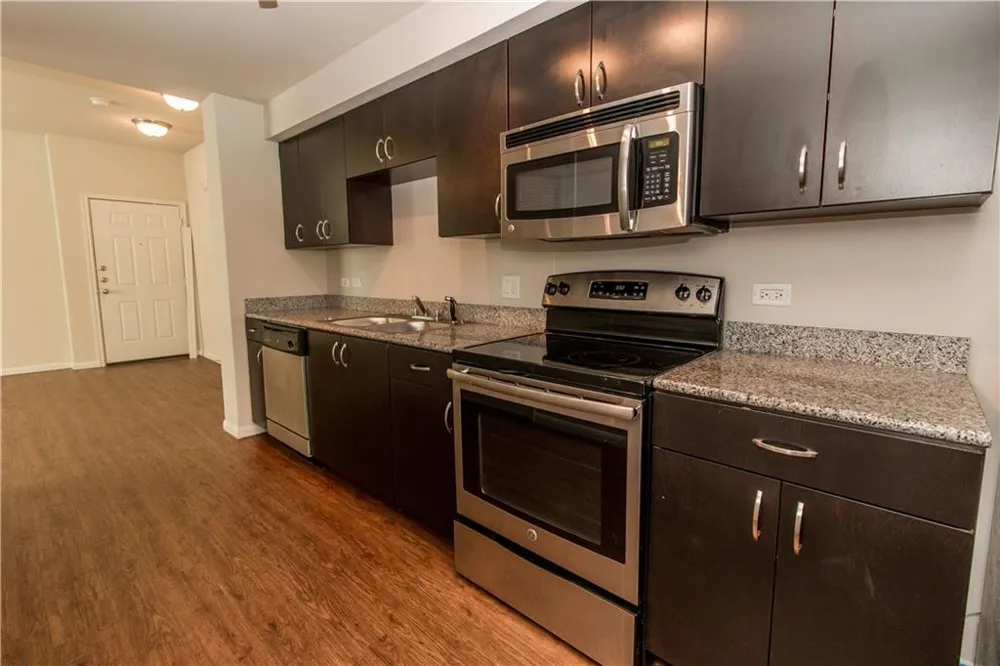 1401 E 4th Street #203 Austin, TX 78702