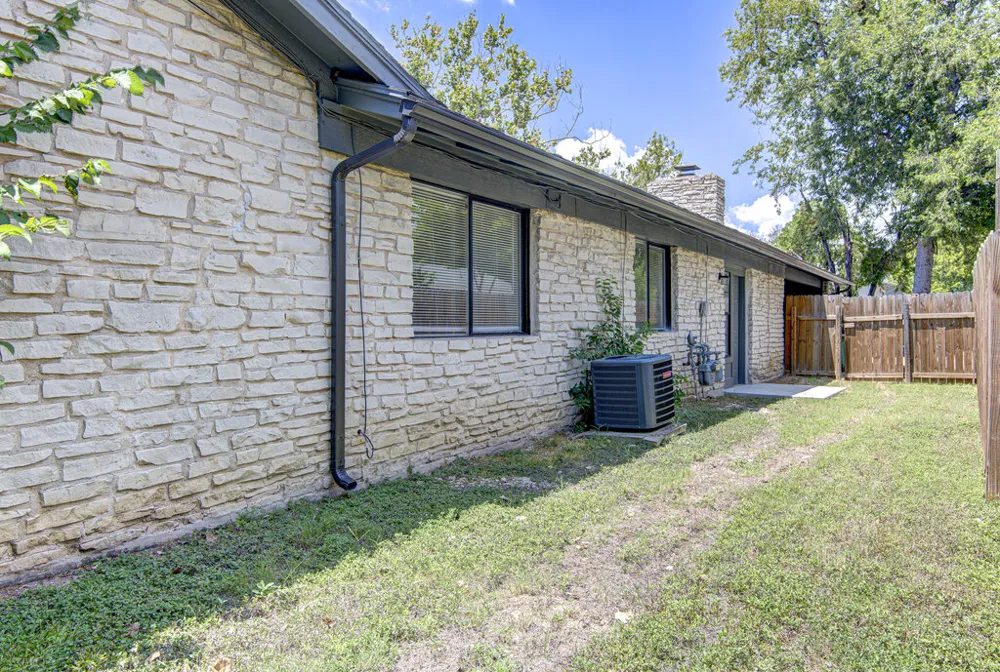 5703 Gloucester Lane #A Austin, TX 78723
