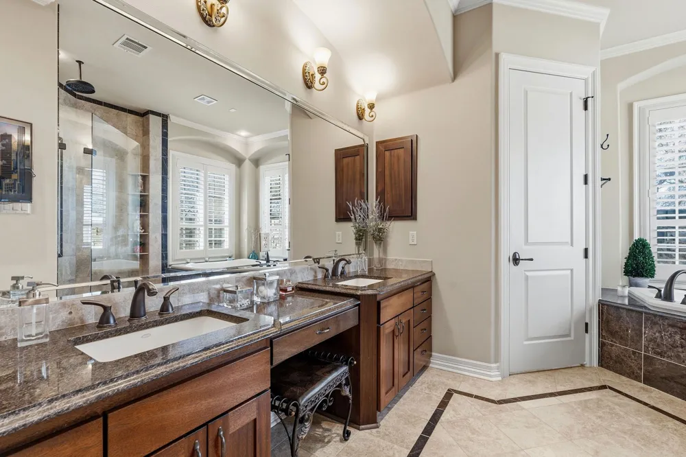 27435 Waterfall Hill Parkway Spicewood, TX 78669