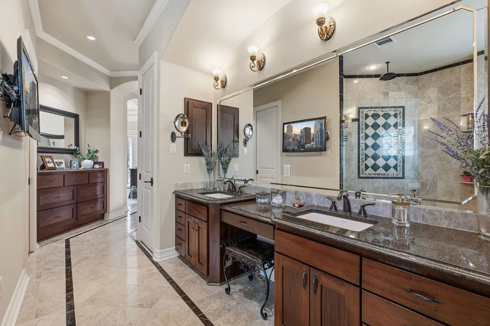 27435 Waterfall Hill Parkway Spicewood, TX 78669