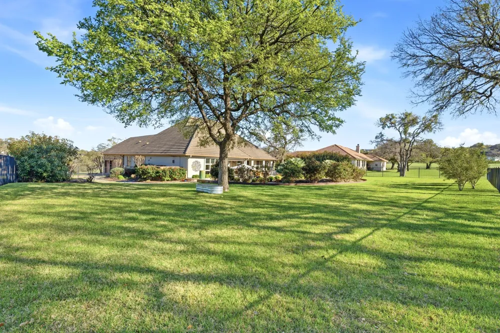 27435 Waterfall Hill Parkway Spicewood, TX 78669