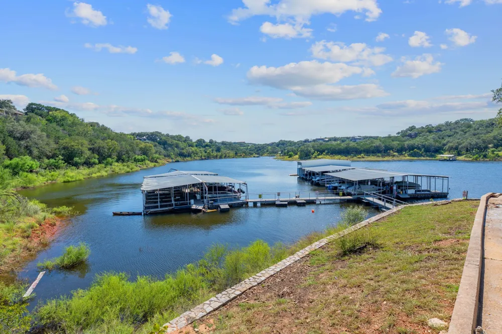 27435 Waterfall Hill Parkway Spicewood, TX 78669