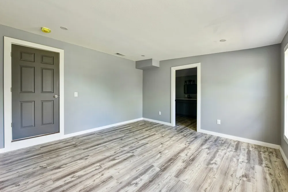 507 W 1st Street Flatonia, TX 78941