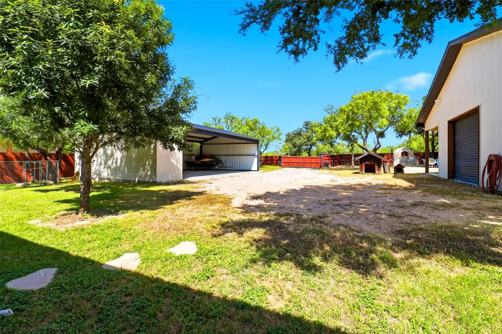 1303 Prairie Creek Road Granite Shoals, TX 78654