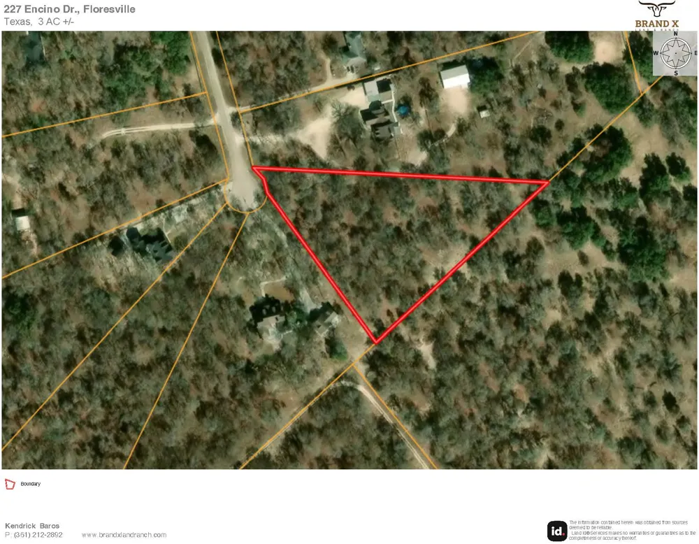 227 Encino Drive Floresville, TX 78114