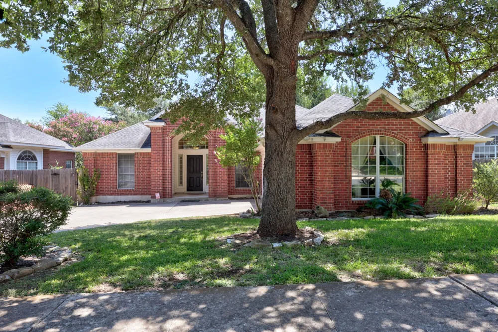 9123 Fainwood Lane Austin, TX 78749