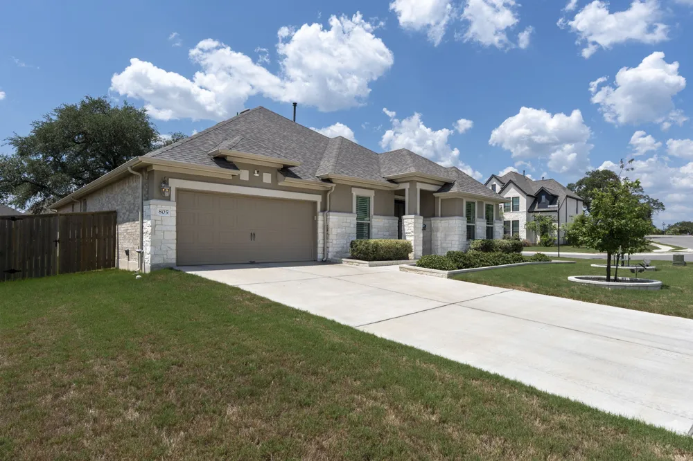 805 Cold River Run Kyle, TX 78640