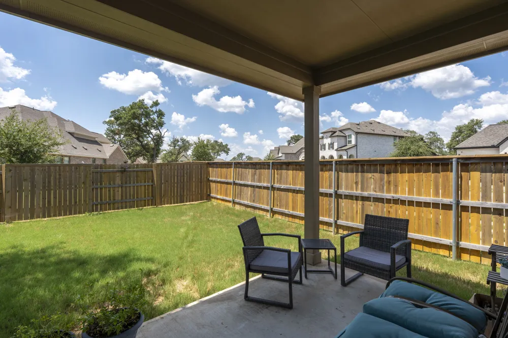 805 Cold River Run Kyle, TX 78640