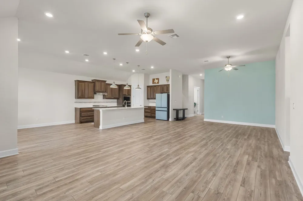 805 Cold River Run Kyle, TX 78640