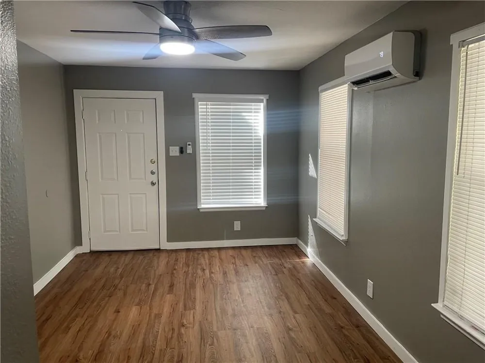 1113 Haynes Street San Marcos, TX 78666