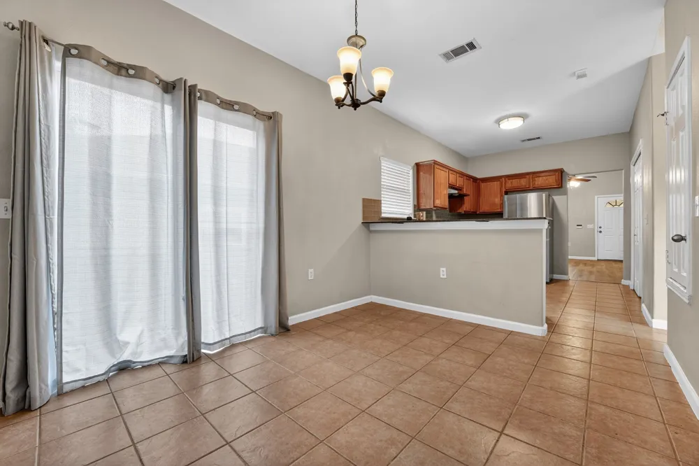 5625 Signal Point Point Austin, TX 78724