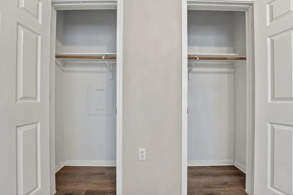 5625 Signal Point Point Austin, TX 78724
