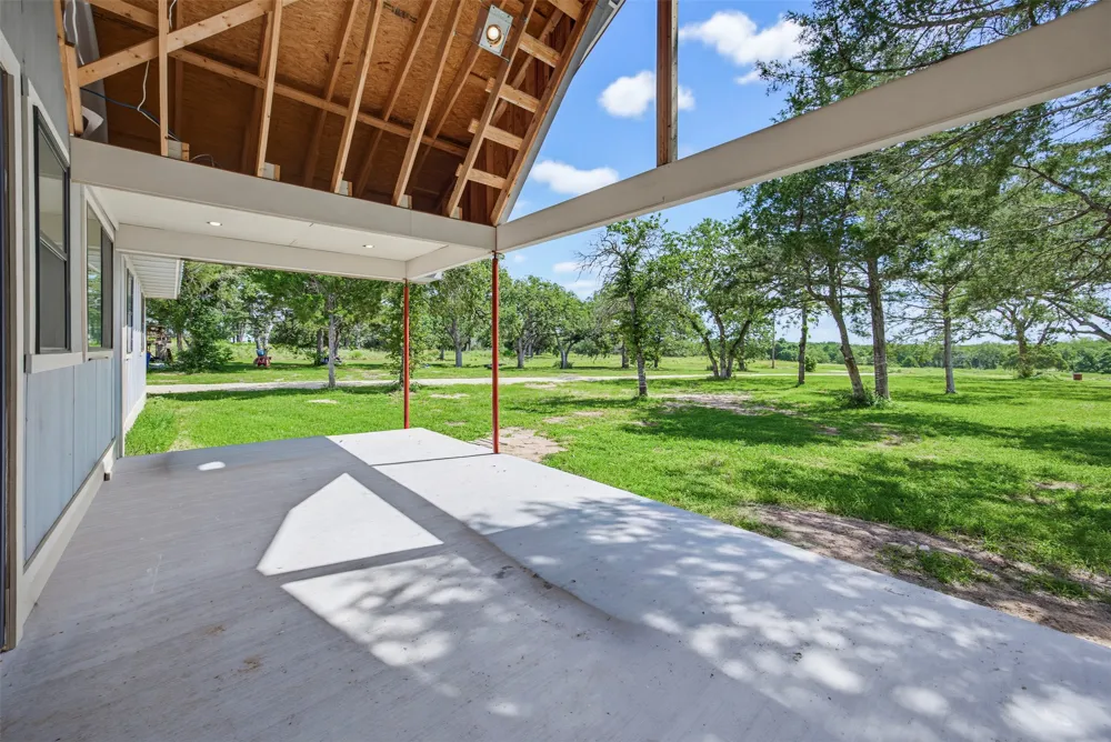 1156 County Road 437 Harwood, TX 78632