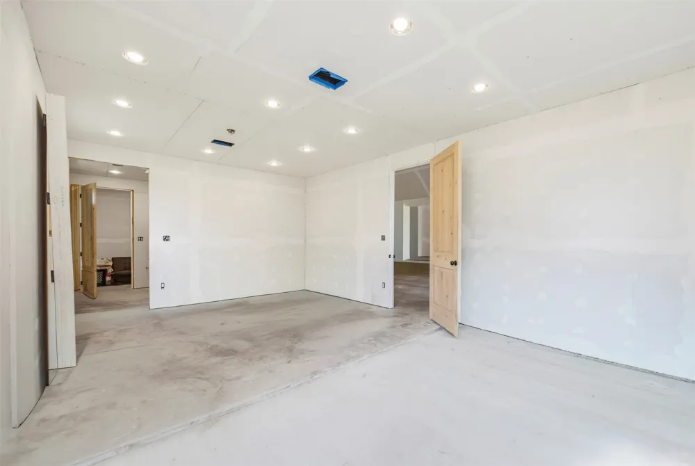 1156 County Road 437 Harwood, TX 78632