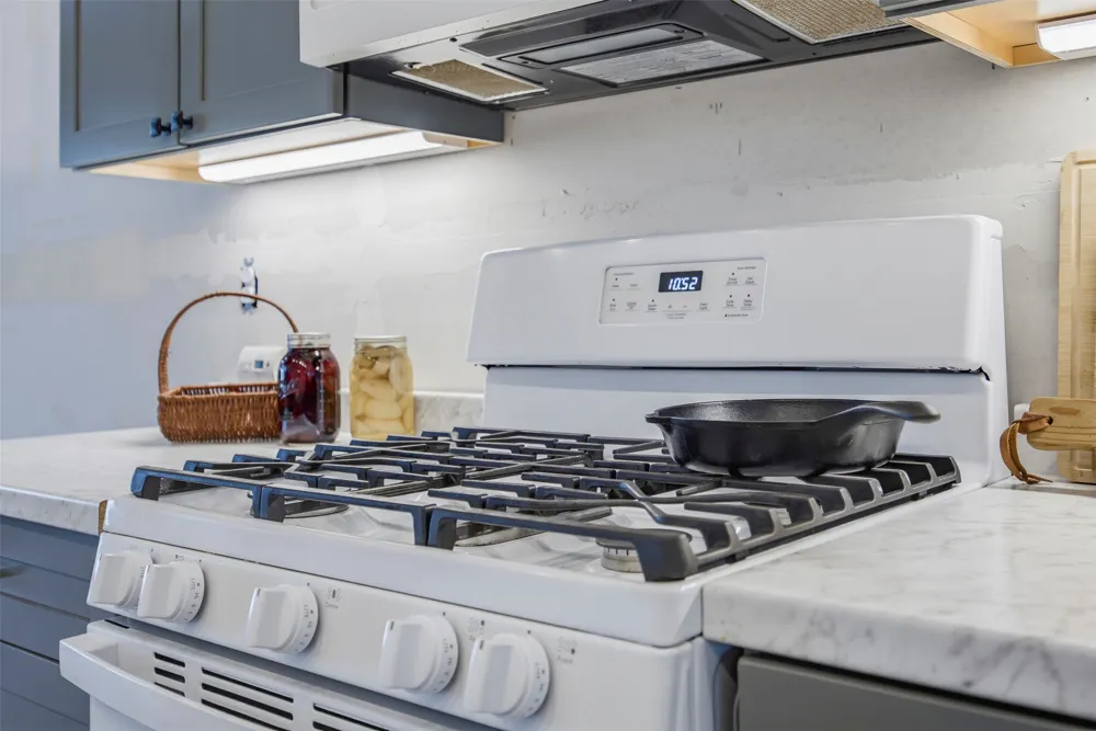 1156 County Road 437 Harwood, TX 78632
