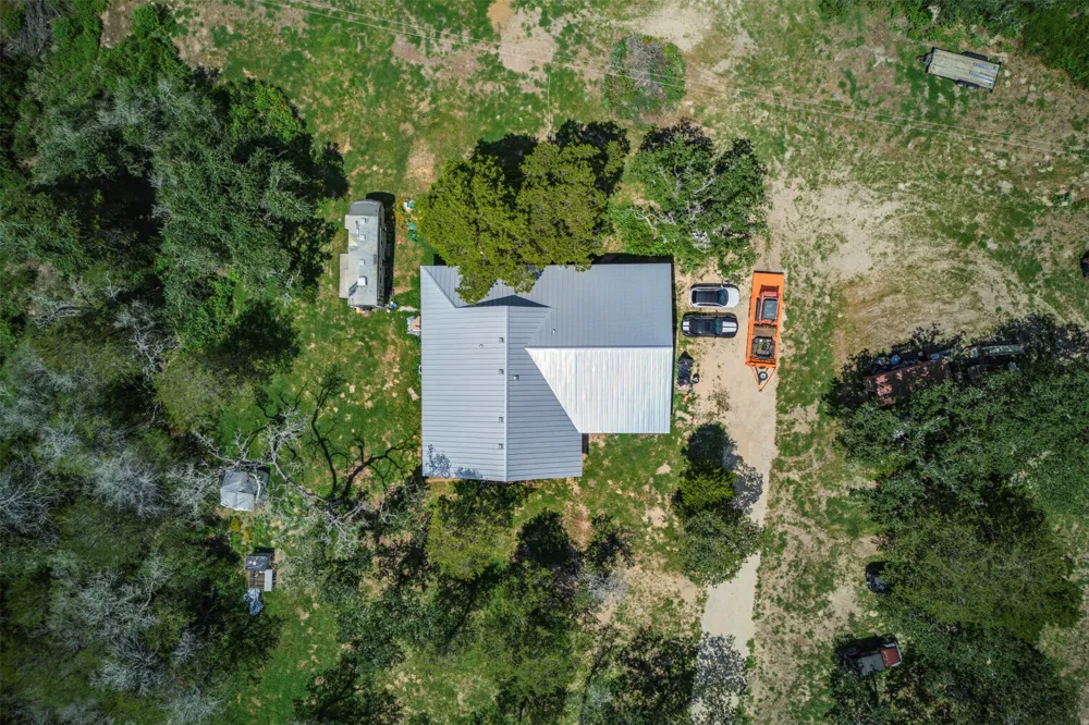 1156 County Road 437 Harwood, TX 78632