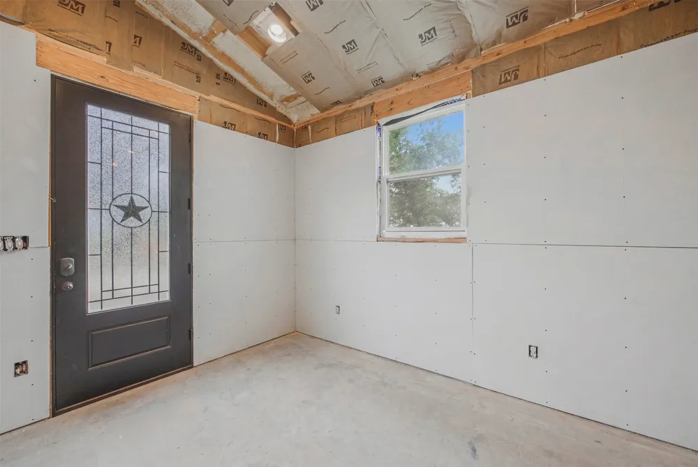 1156 County Road 437 Harwood, TX 78632