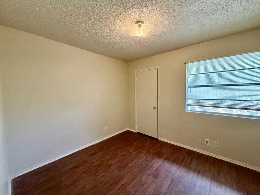 402 Hedgewood Drive #C Georgetown, TX 78628