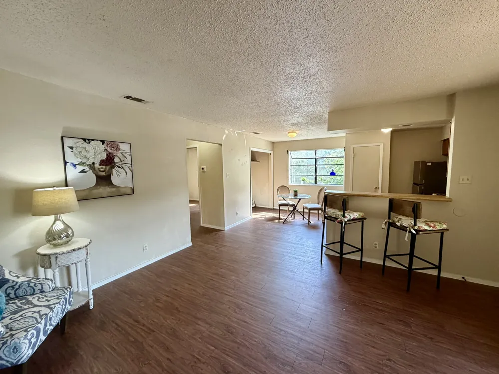 402 Hedgewood Drive #C Georgetown, TX 78628