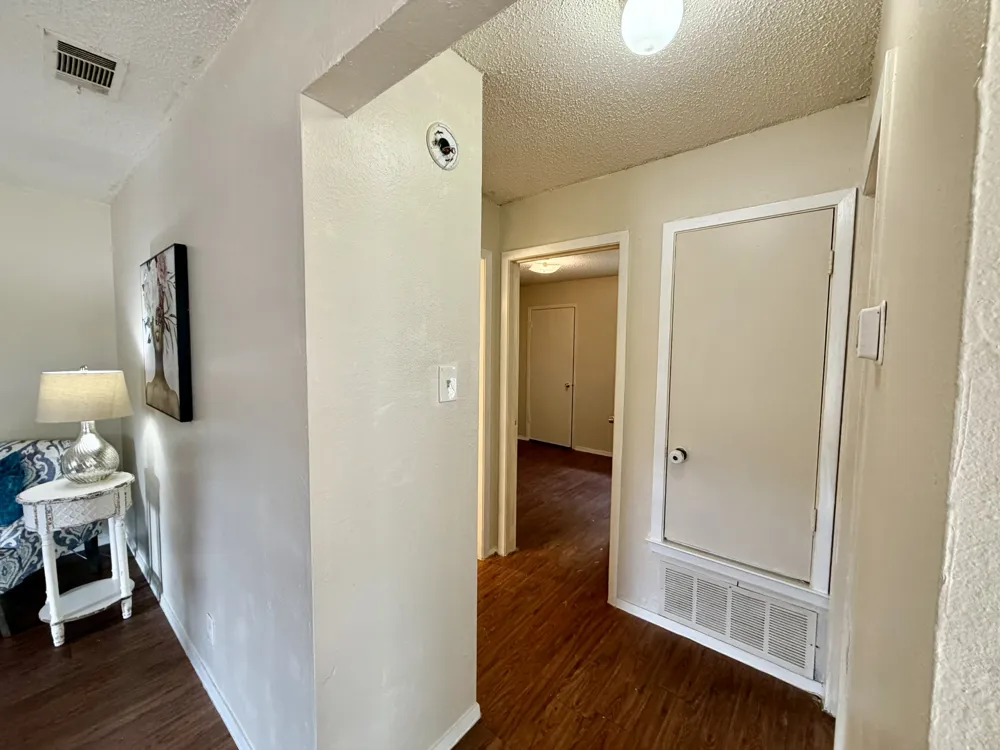 402 Hedgewood Drive #C Georgetown, TX 78628
