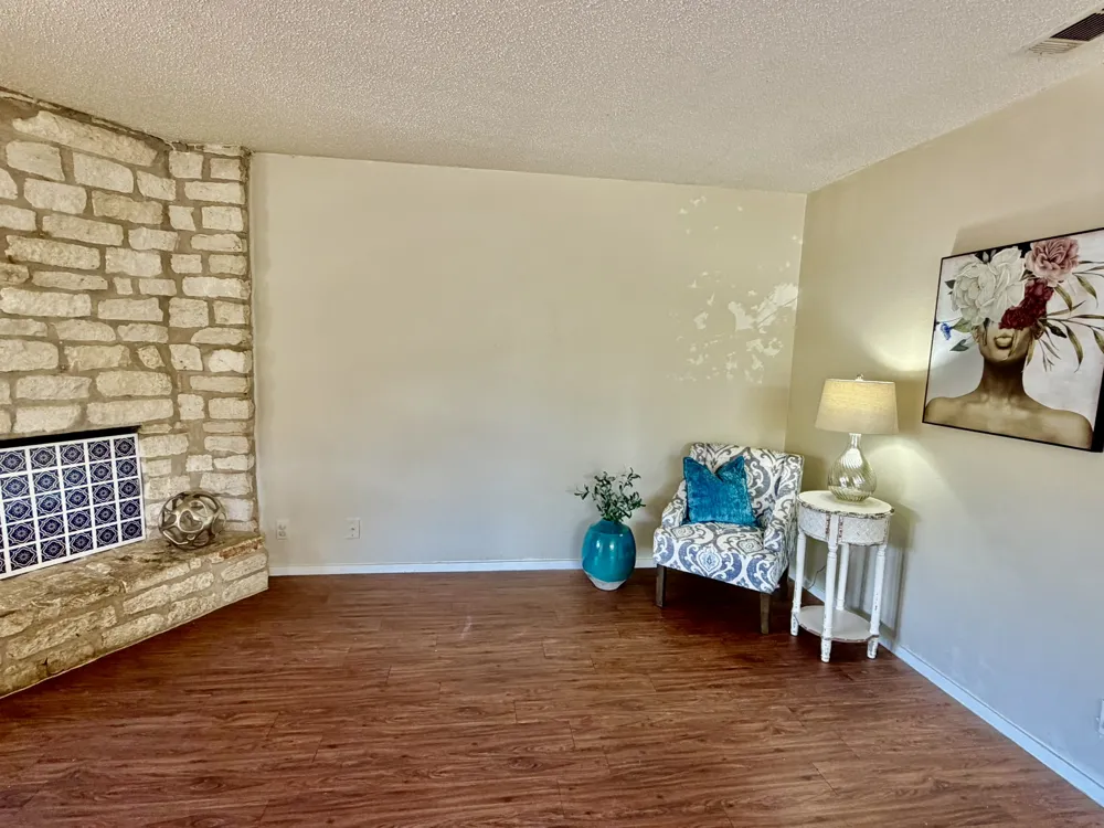 402 Hedgewood Drive #C Georgetown, TX 78628