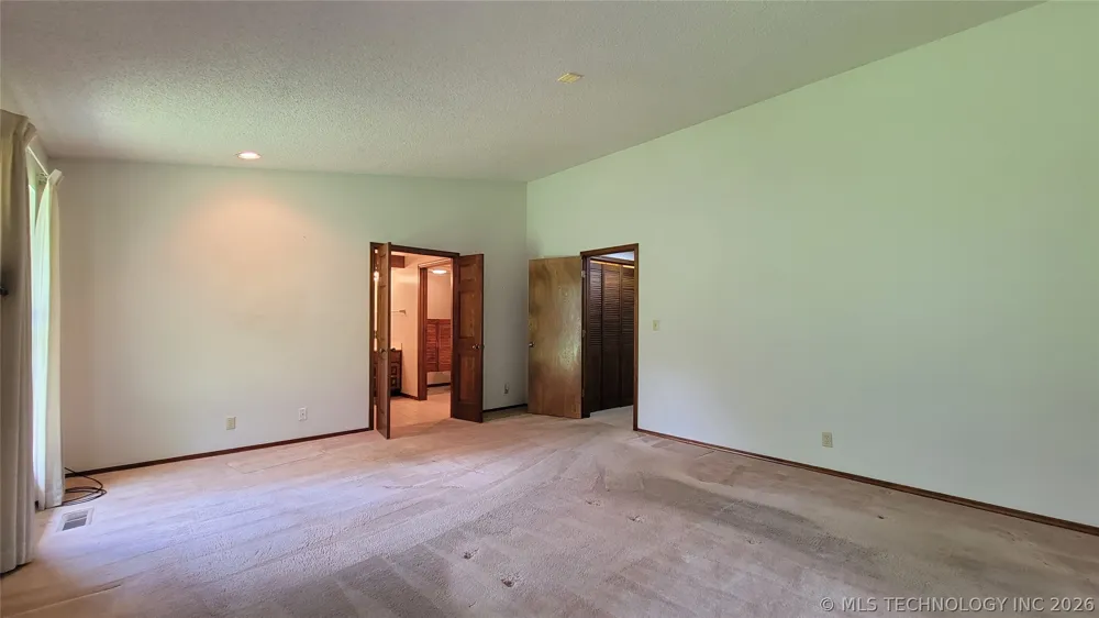 4027 E 82nd Place Tulsa, OK 74137