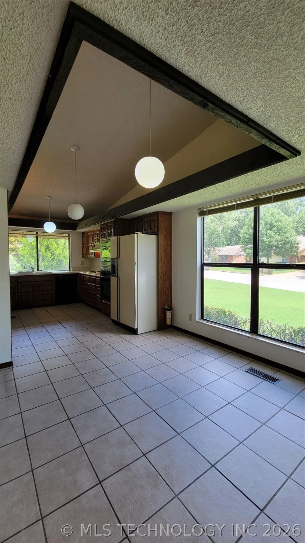 4027 E 82nd Place Tulsa, OK 74137