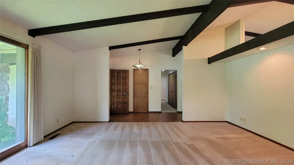4027 E 82nd Place Tulsa, OK 74137