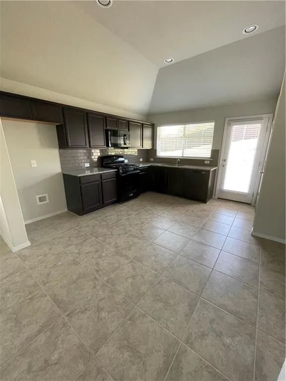 5712 Respinto Drive Austin, TX 78747