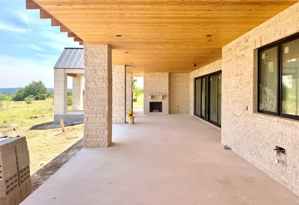 100 Beauty Berry Horseshoe Bay, TX 78657