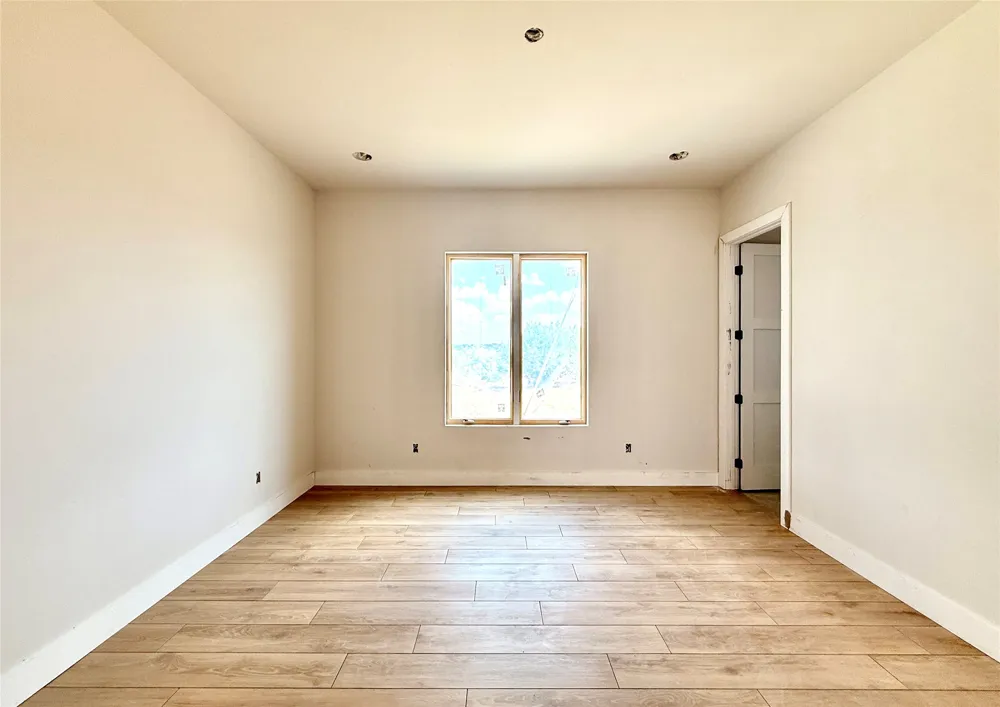 100 Beauty Berry Horseshoe Bay, TX 78657