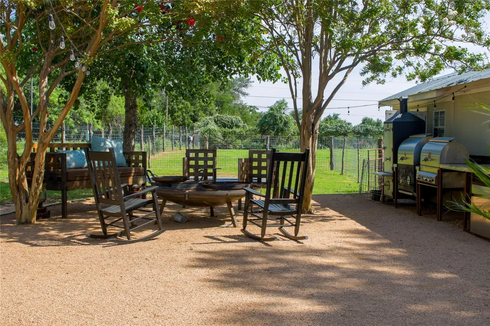 405 Frederick Road Fredericksburg, TX 78624