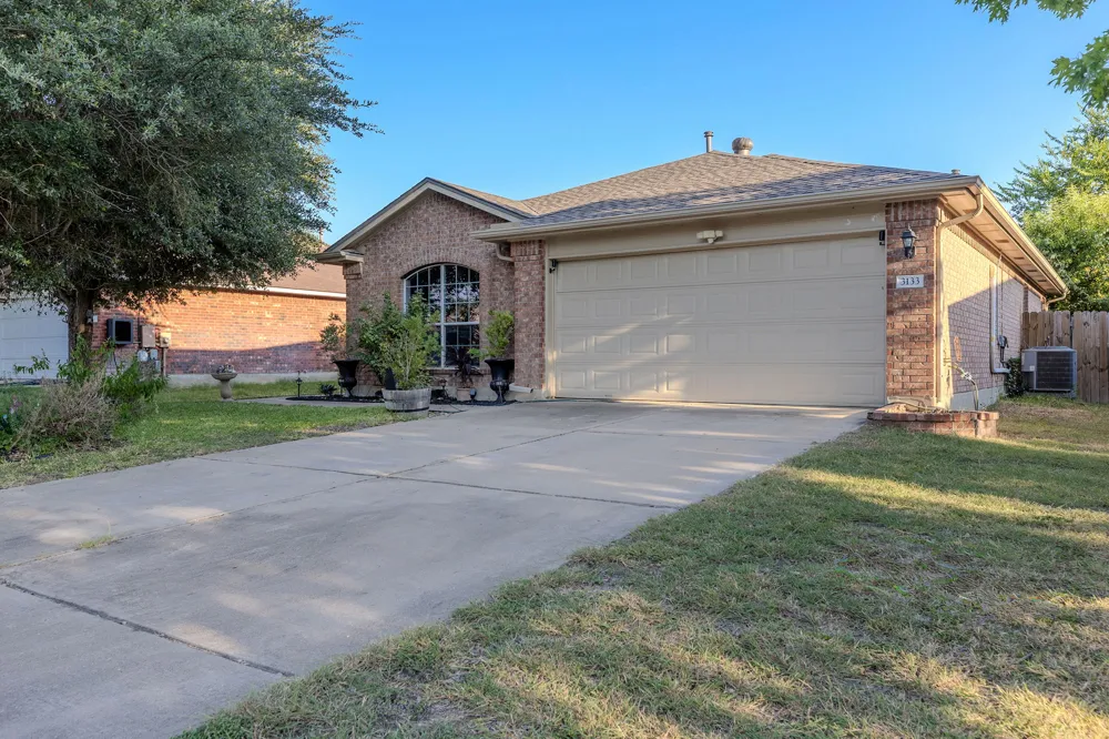 3133 Clinton Place Round Rock, TX 78665