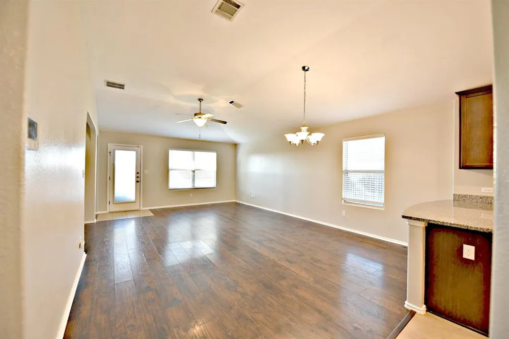 17708 Bridgefarmer Boulevard Pflugerville, TX 78660