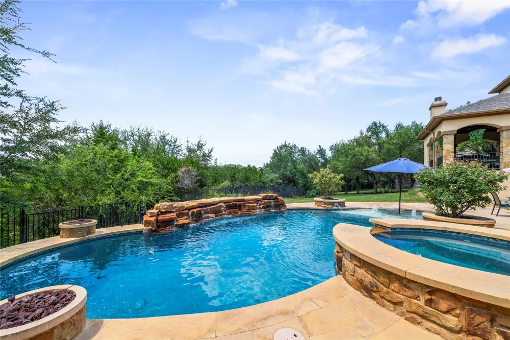 17112 Yellowstar Drive Austin, TX 78738