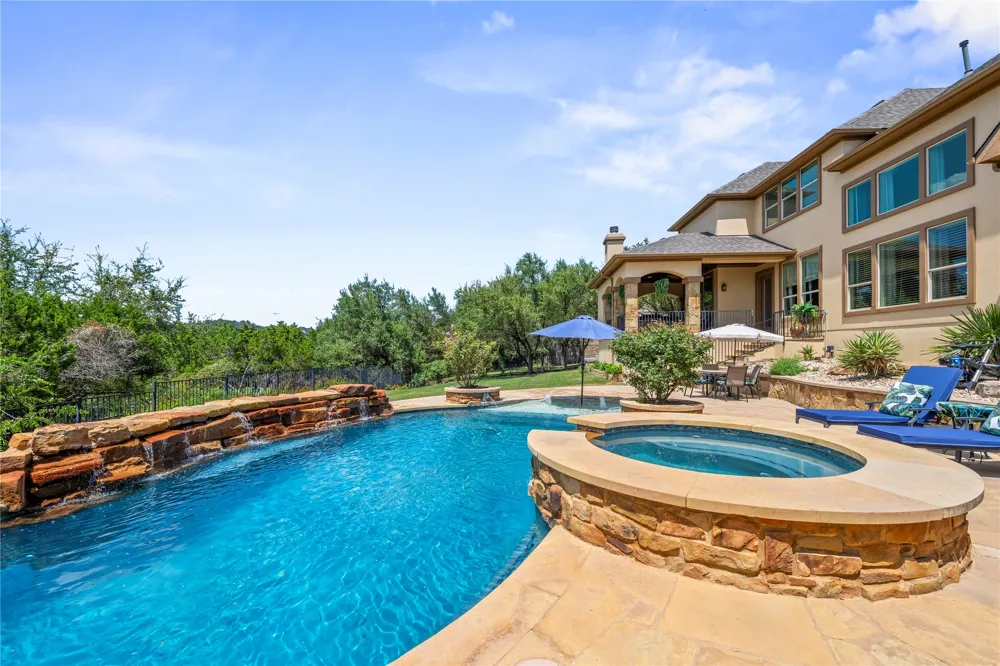 17112 Yellowstar Drive Austin, TX 78738